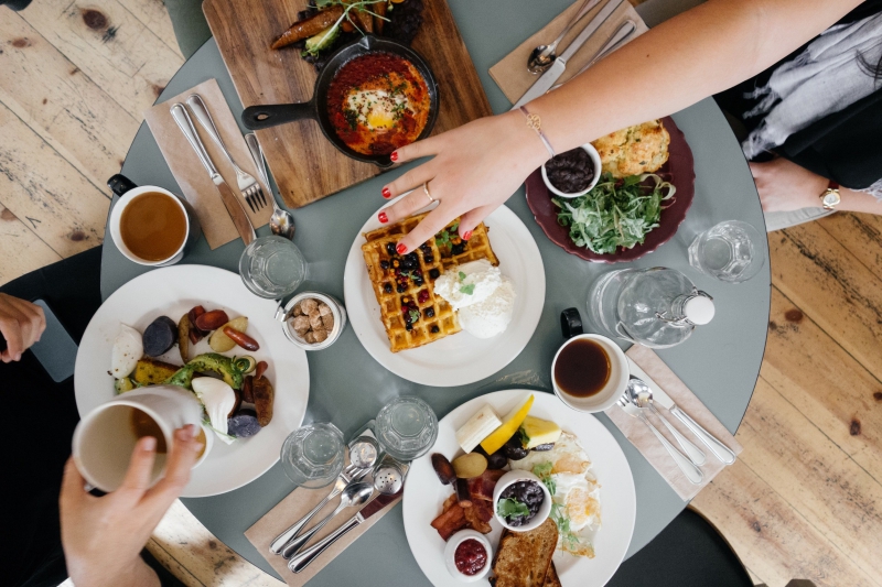 restaurant-LA GARDE-min_breakfast-690128