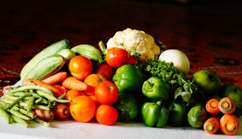 restaurant-LA GARDE-min_table-nature-farm-leaf-ripe-dish-1024857-pxhere.com